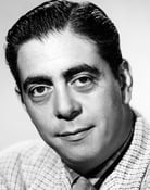 Robert Strauss
