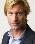 Aaron Eckhart