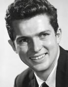 Geoffrey Horne