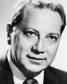 Luther Adler