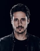 Peter Gadiot