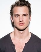 Freddie Stroma