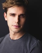 Antoni Porowski
