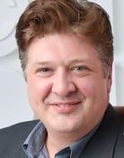 Lance Barber