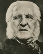 Finlay Currie