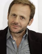 Samuel Finzi