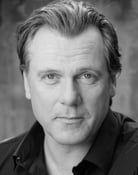 Erik Thomson